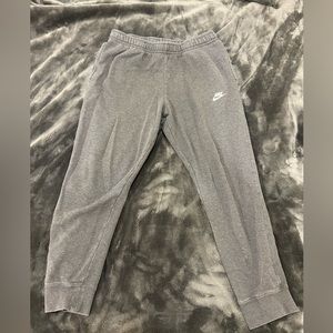 Men’s Nike jogger sweatpants